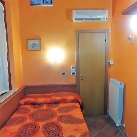 Porto Recanati Zimmer Exterior photo